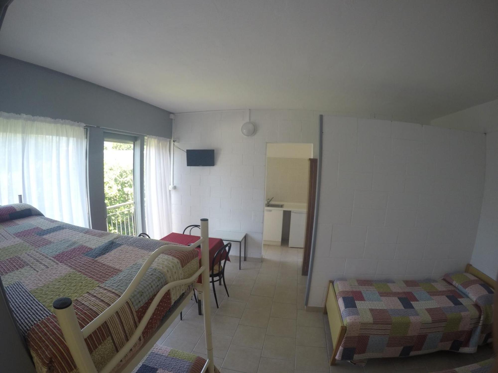 Camping Villaggio Paradiso Domaso Zimmer foto