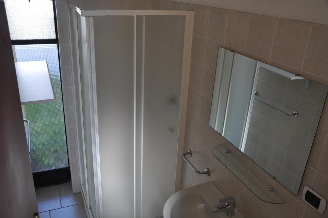 Camping Villaggio Paradiso Domaso Zimmer foto